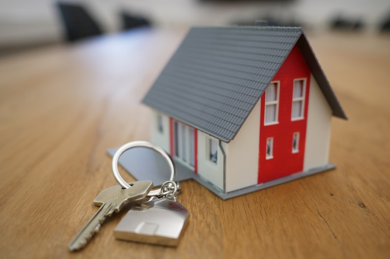 Real estate — Elena Rossi